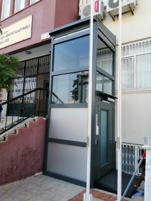 Kapalı Tip Engelli Asansörü