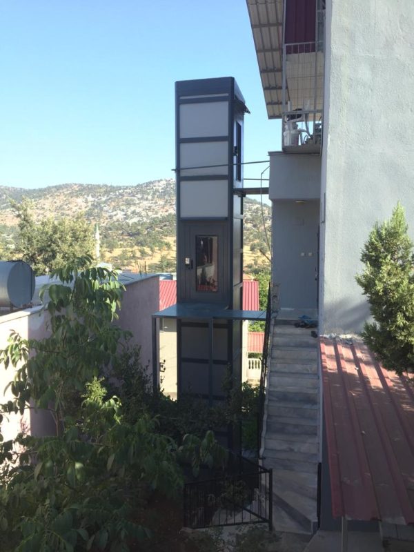 Dış Cephe Kabinli Ev Asansörü