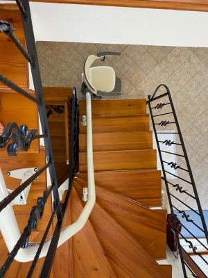 Koltuklu Engelli Merdiven Asansörleri